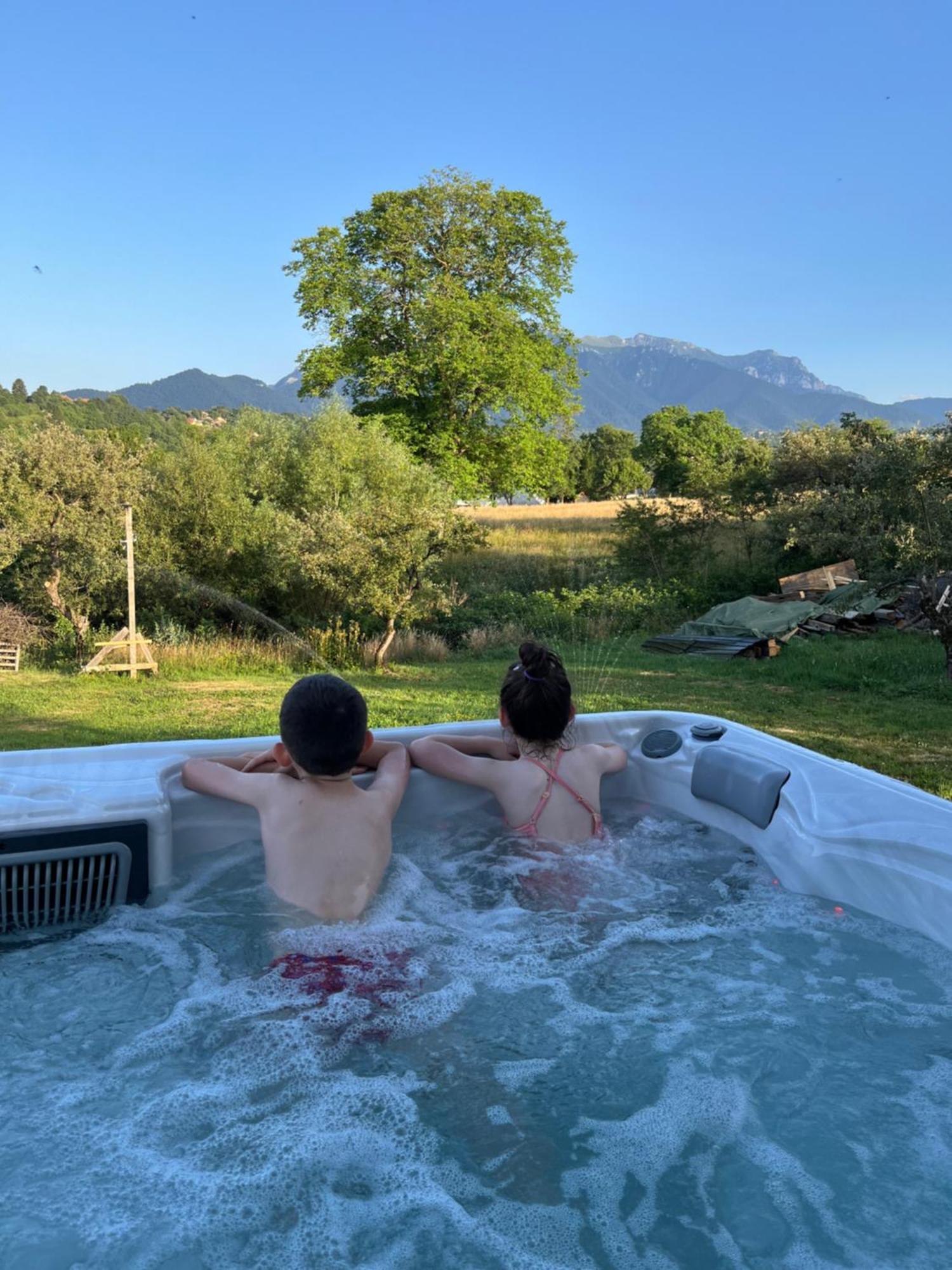 Vino Chalets Bran Sohodol  Exteriör bild