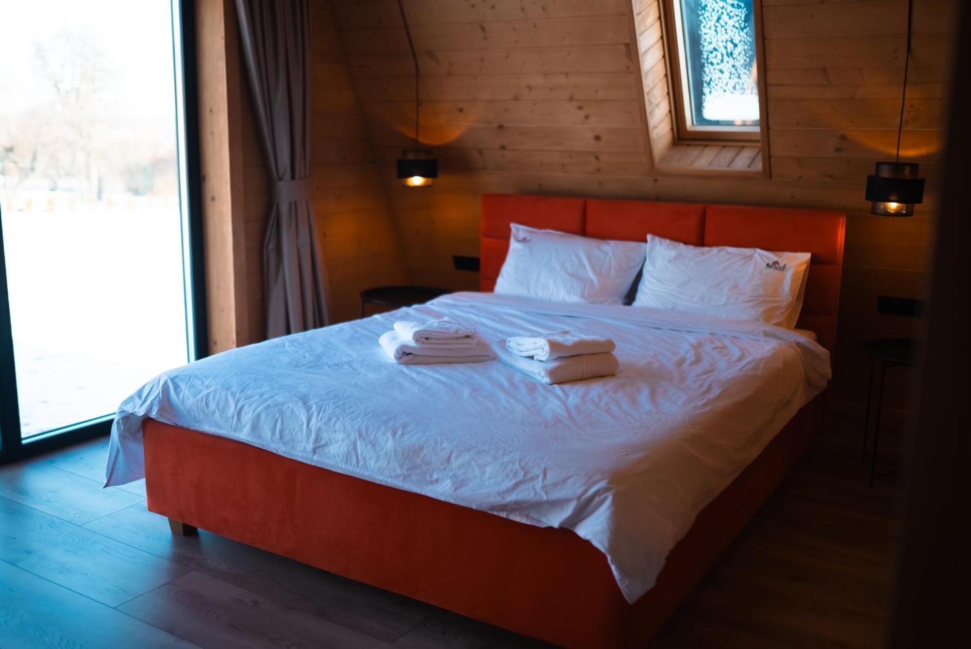 Vino Chalets Bran Sohodol  Exteriör bild