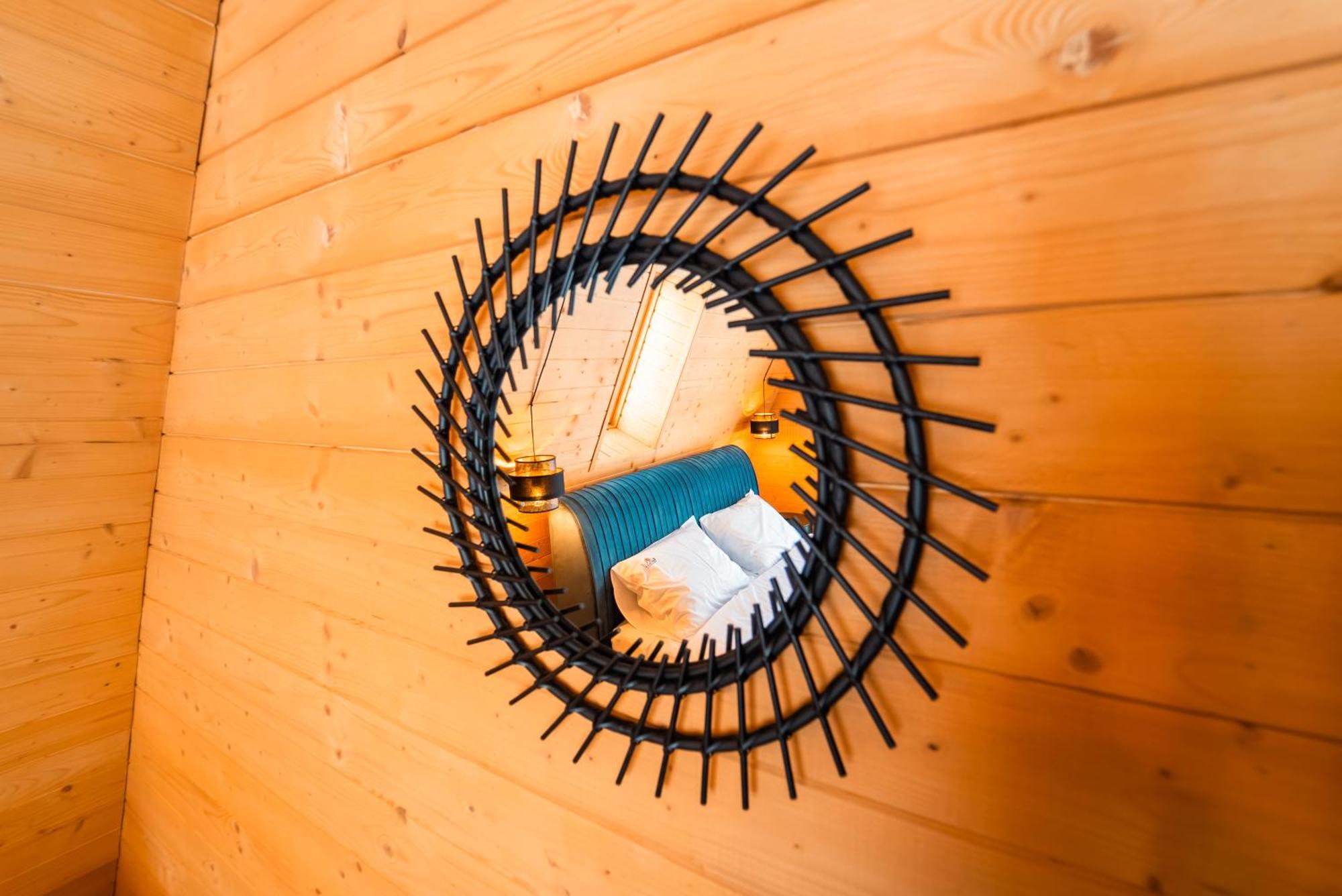 Vino Chalets Bran Sohodol  Exteriör bild